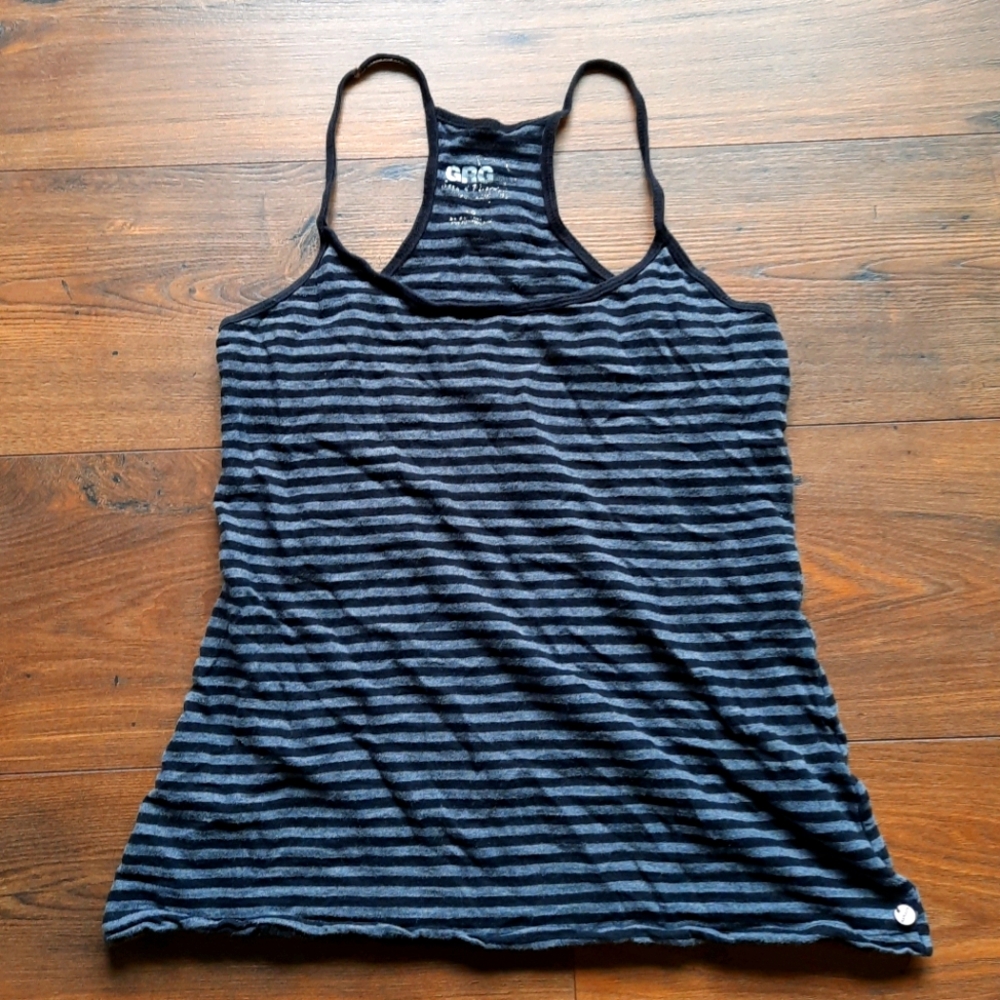 Garage black and gray stripped tank